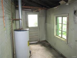 517 Fremont Ave, Springfield, OH 45505 photo 9