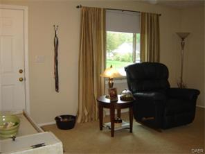 20 Roundtree Ct, Springboro, OH 45066 photo 5