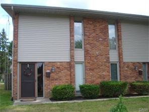 2446 Red Coach Dr, Springfield, OH 45503 photo 1