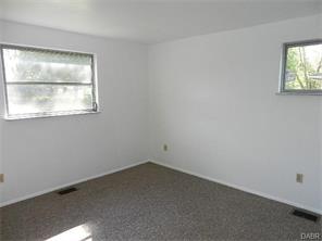 413 Eppington Dr, Dayton, OH 45426 photo 15