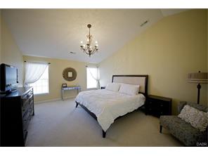 40 Harrison Ct, Springboro, OH 45066 photo 2