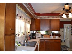 115 Clairmont Ave, Springfield, OH 45503 photo 4