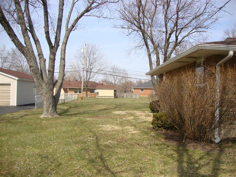 271 E Spring Valley Pike, Dayton, OH 45458 photo 1