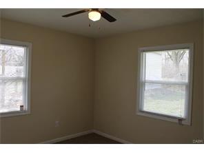 5578 Sharp Rd, Dayton, OH 45432 photo 9