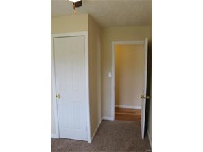 5578 Sharp Rd, Dayton, OH 45432 photo 7