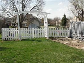 711 Farmbrook Dr, Beavercreek, OH 45430 photo 3