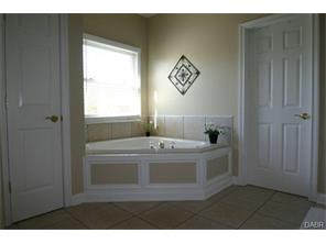 3648 Salinas Cir, Dayton, OH 45440 photo 18