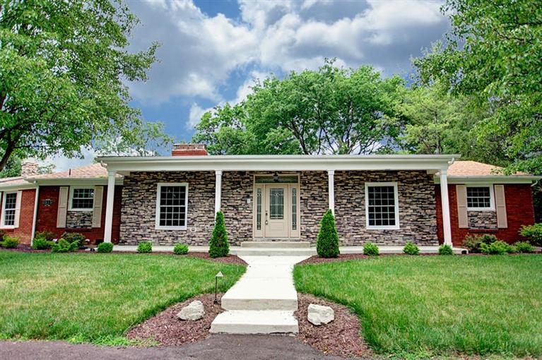 1475 Black Oak Dr, Dayton, OH 45459 photo 1