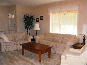 180 Pinecone Dr, Springboro, OH 45066 photo 3