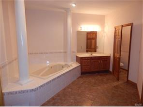 2494 Pinebrook Ln, Springboro, OH 45066 photo 11
