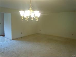 957 Stover Dr, Wilberforce, OH 45384 photo 4