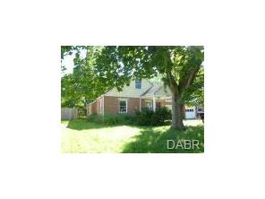 622 Maple Ave, Fairborn, OH 45324 photo 1