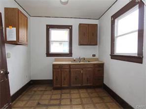 7308 Plainfield Rd, Cincinnati, OH 45236 photo 4
