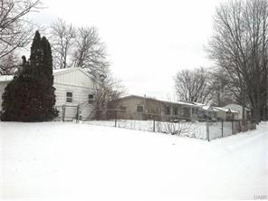 2004 Pompano St, Springfield, OH 45506 photo 5