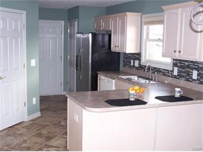 9661 Stephen Ct, Dayton, OH 45458 photo 5