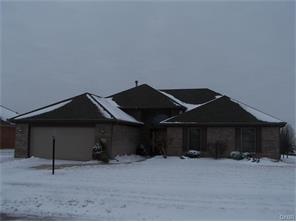 9661 Stephen Ct, Dayton, OH 45458 photo 1