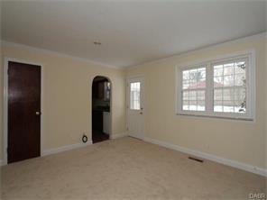 411 Stoneybrook Dr, Dayton, OH 45429 photo 9