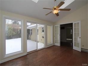 411 Stoneybrook Dr, Dayton, OH 45429 photo 6