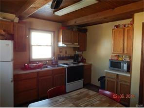 115 Circle Dr, Dayton, OH 45449 photo 2