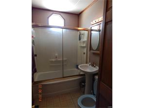 115 Circle Dr, Dayton, OH 45449 photo 5