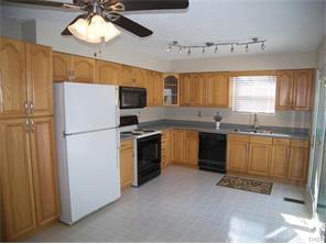 125 Maple Dr, Springboro, OH 45066 photo 4