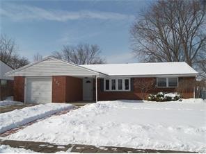 125 Maple Dr, Springboro, OH 45066 photo 1