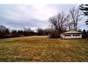 2821 Dayton Rd, Springfield, OH 45506 photo 9