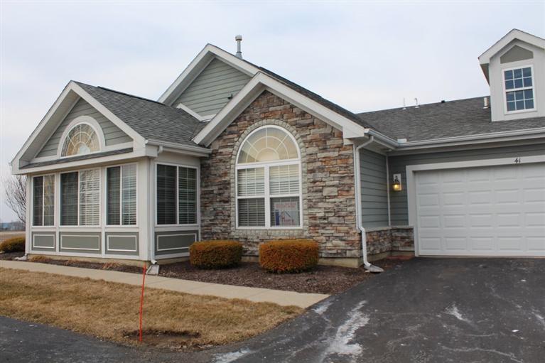 41 Abbey Dr, Springboro, OH 45066 photo 1