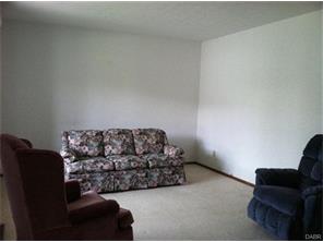 535 Archer Ln, Springfield, OH 45503 photo 3