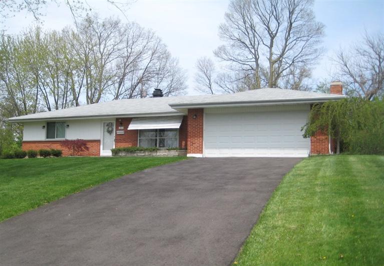 311 Witherby Dr, Dayton, OH 45429 photo 1