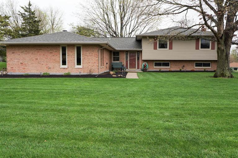 7690 Duffield Cir, Dayton, OH 45459 photo 1