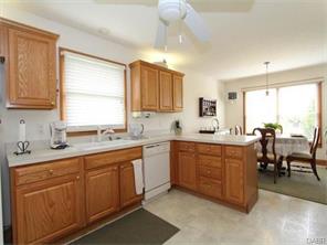 89 Crown Point Mdws, Dayton, OH 45458 photo 16