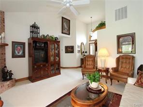 89 Crown Point Mdws, Dayton, OH 45458 photo 12