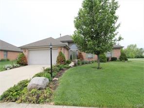 89 Crown Point Mdws, Dayton, OH 45458 photo 1