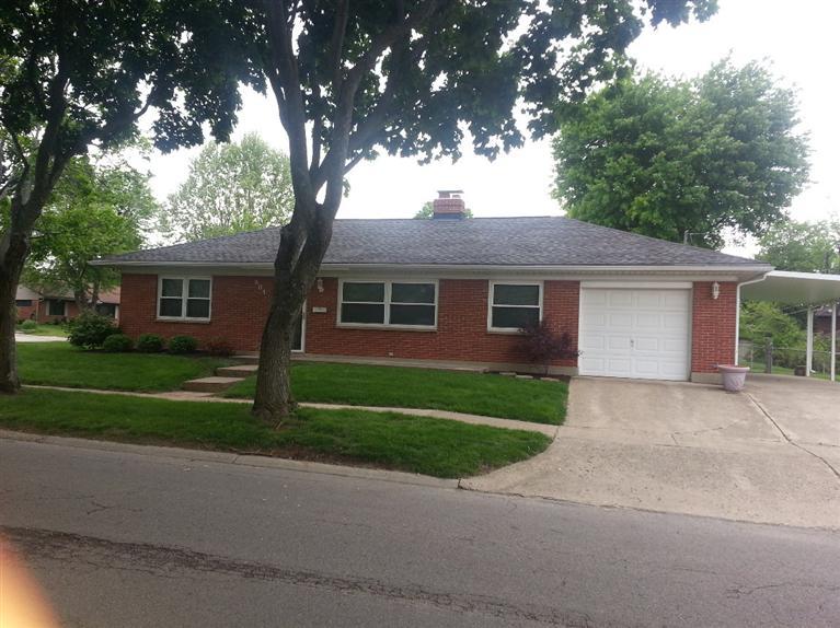 801 Hollendale Dr, Dayton, OH 45429 photo 1