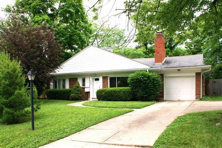 3841 Kenwick Dr, Dayton, OH 45429 photo 1