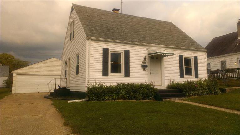 1966 Craig Dr, Dayton, OH 45420 photo 1