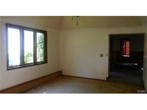9 Race St, Spring Valley, OH 45370 photo 2
