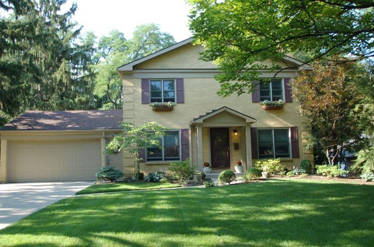 232 Greendale Dr, Dayton, OH 45429 photo 1