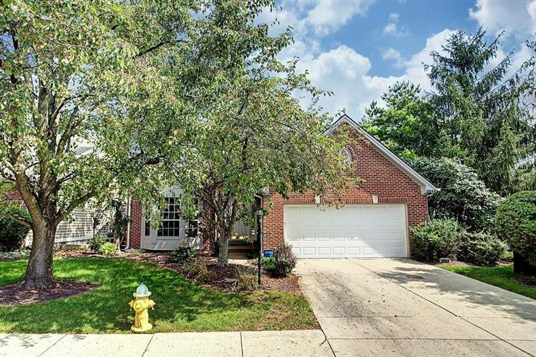 6844 Wembley Cir, Dayton, OH 45459 photo 1