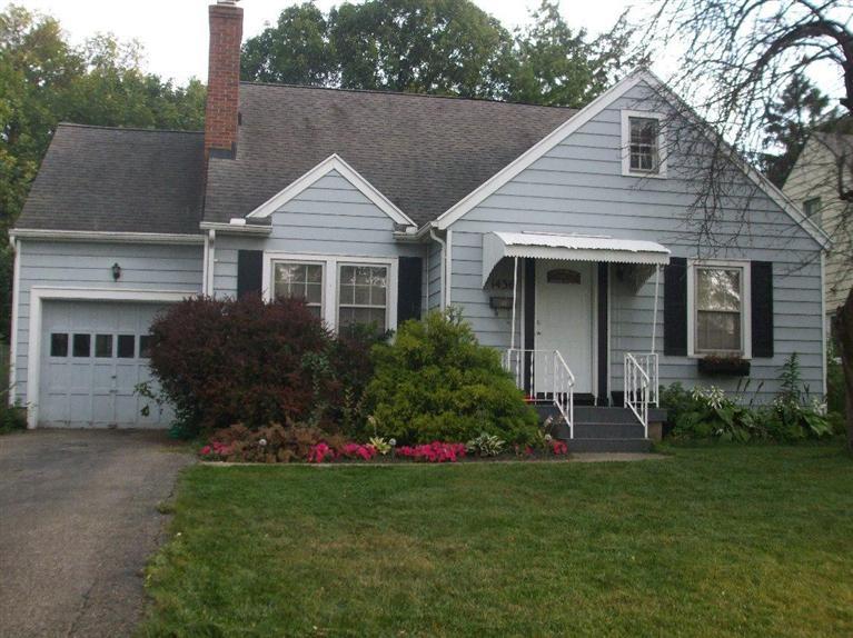 1436 Doddington Rd, Dayton, OH 45409 photo 1