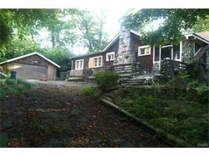 4555 Lofty Oaks Ln, Dayton, OH 45415 photo 1