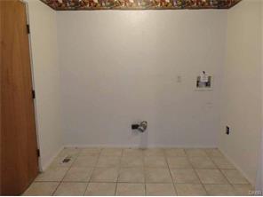 39 Patrick St, Dayton, OH 45426 photo 9