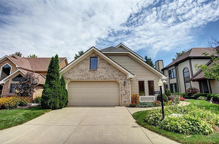 7260 Whitetail Trl, Dayton, OH 45459 photo 1