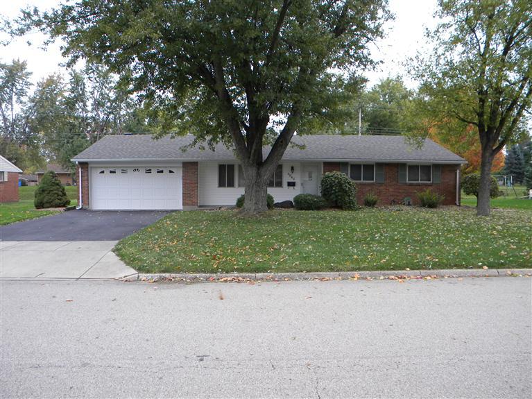 4860 Bonnie Rd, Dayton, OH 45440 photo 1