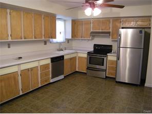 2425 Brahms Blvd, Dayton, OH 45449 photo 3