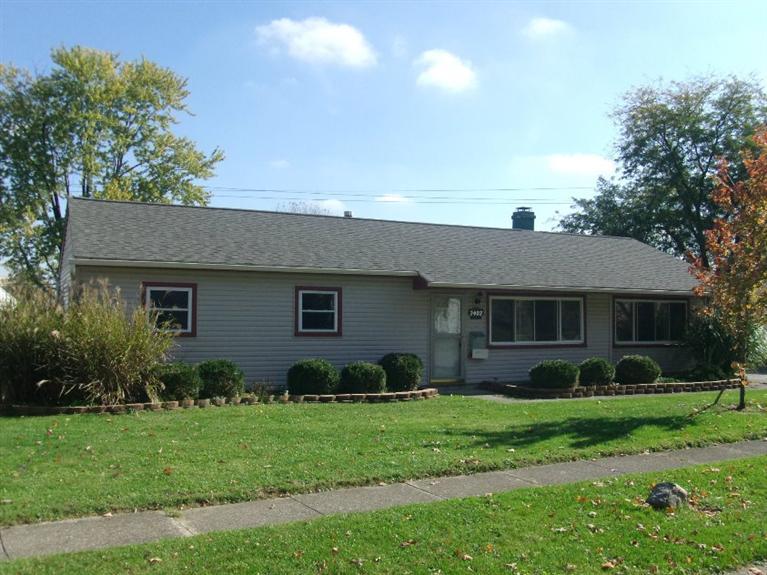 2402 E Aragon Ave, Dayton, OH 45420 photo 1