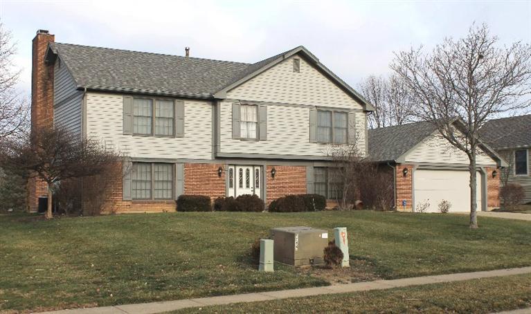 1127 Chisolm Trl, Dayton, OH 45458 photo 1