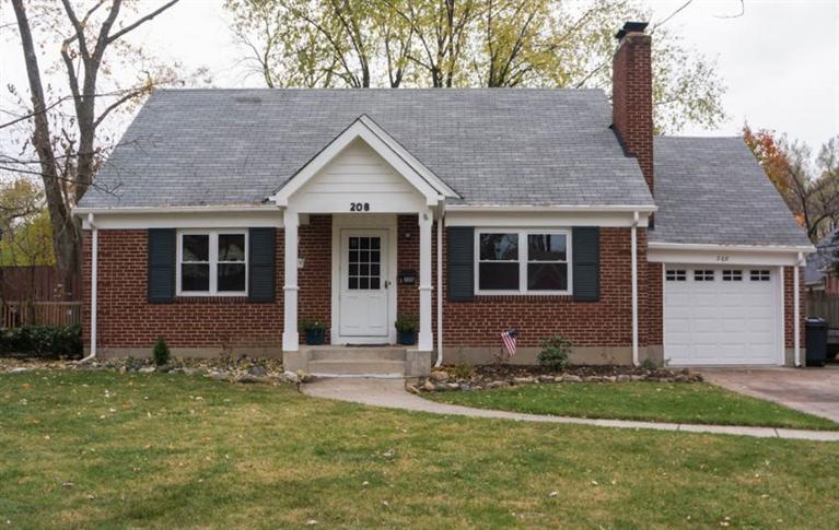 208 N Bromfield Rd, Dayton, OH 45429 photo 1