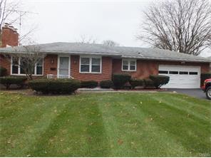 73 Winnet Dr, Dayton, OH 45415 photo 1